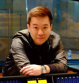 Kent Poon in a studio.